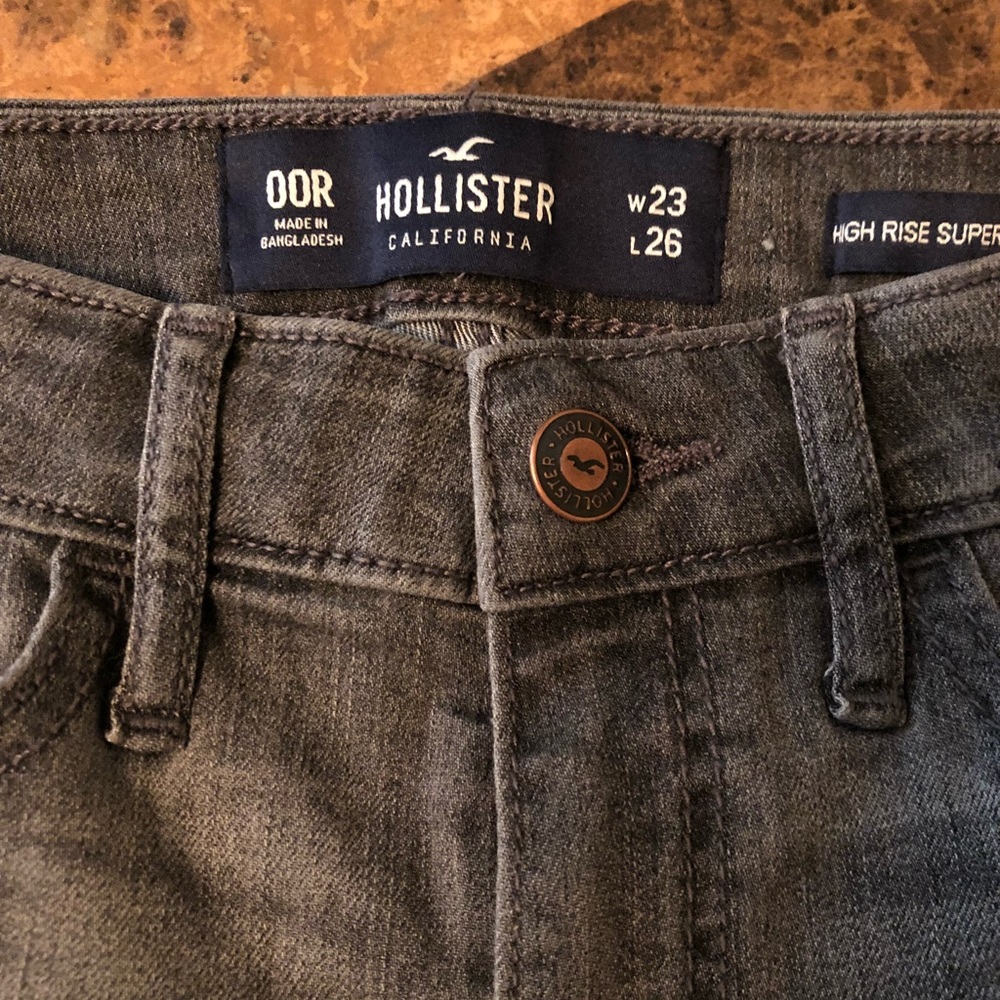 Hollister Jeans